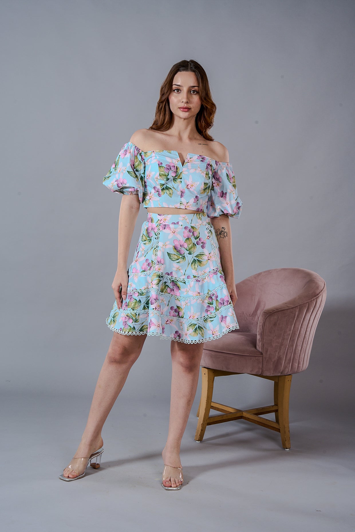 a line halter midi dress Slightly Stretchy Halter Neck A-Line Midi Evening Dress for Elegant  Occasions main image 0