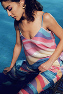 Aurelia Swing Top