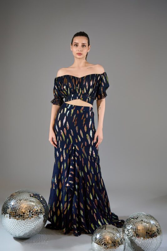 what to wear with maxi dress